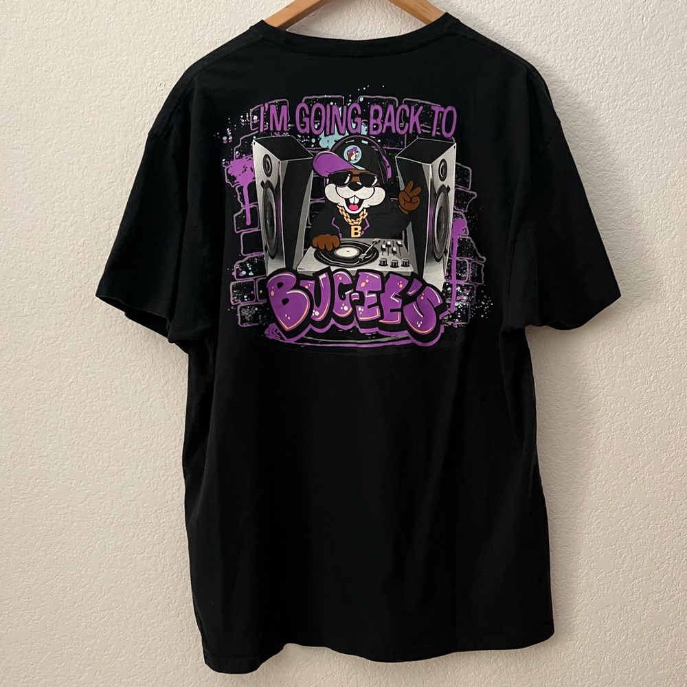 Buc-ee’s DJ Graphic T-shirt